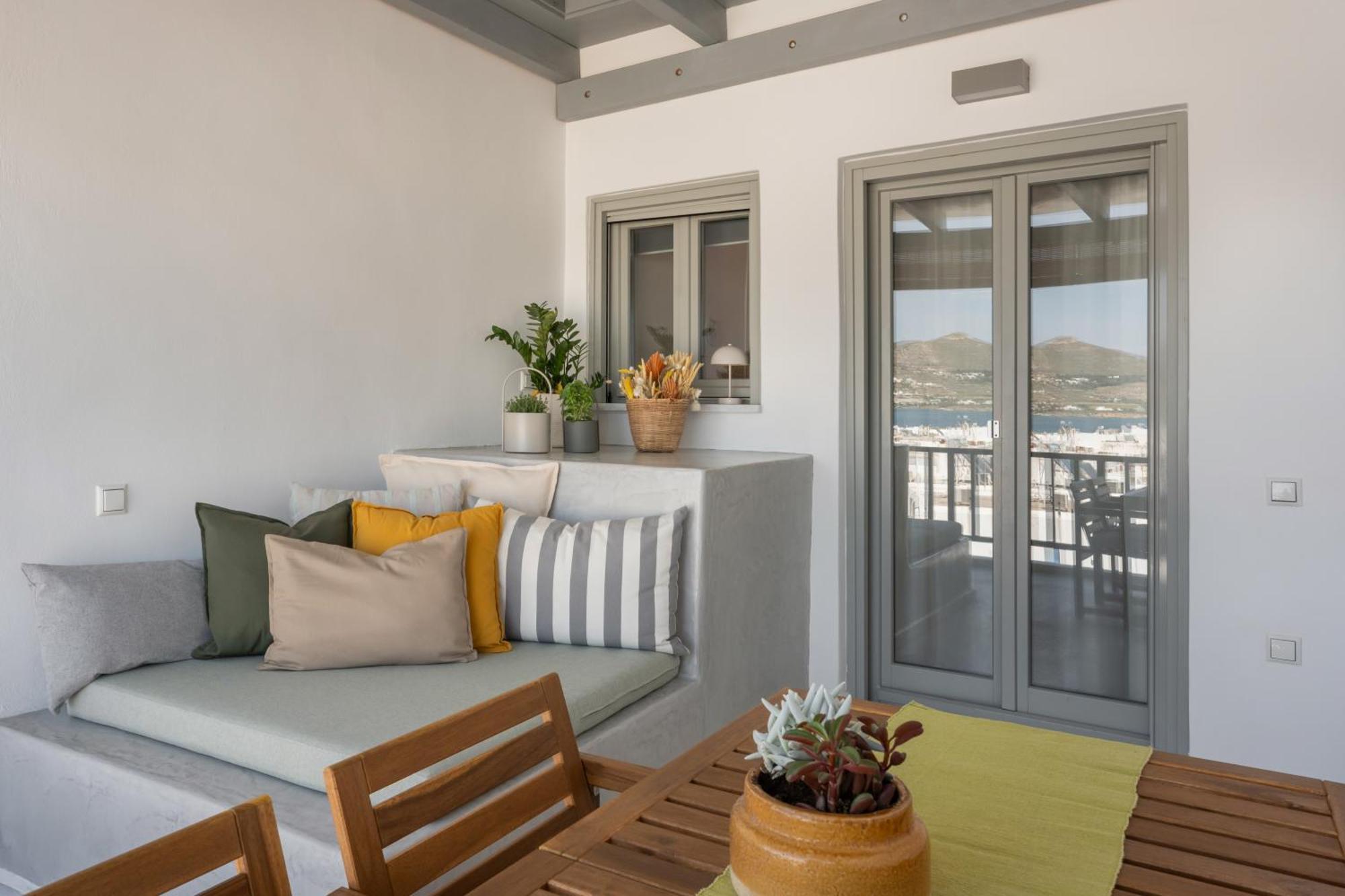 Caper-2 Bedroom Traditional Home With Amazing View Naousa  Exterior photo