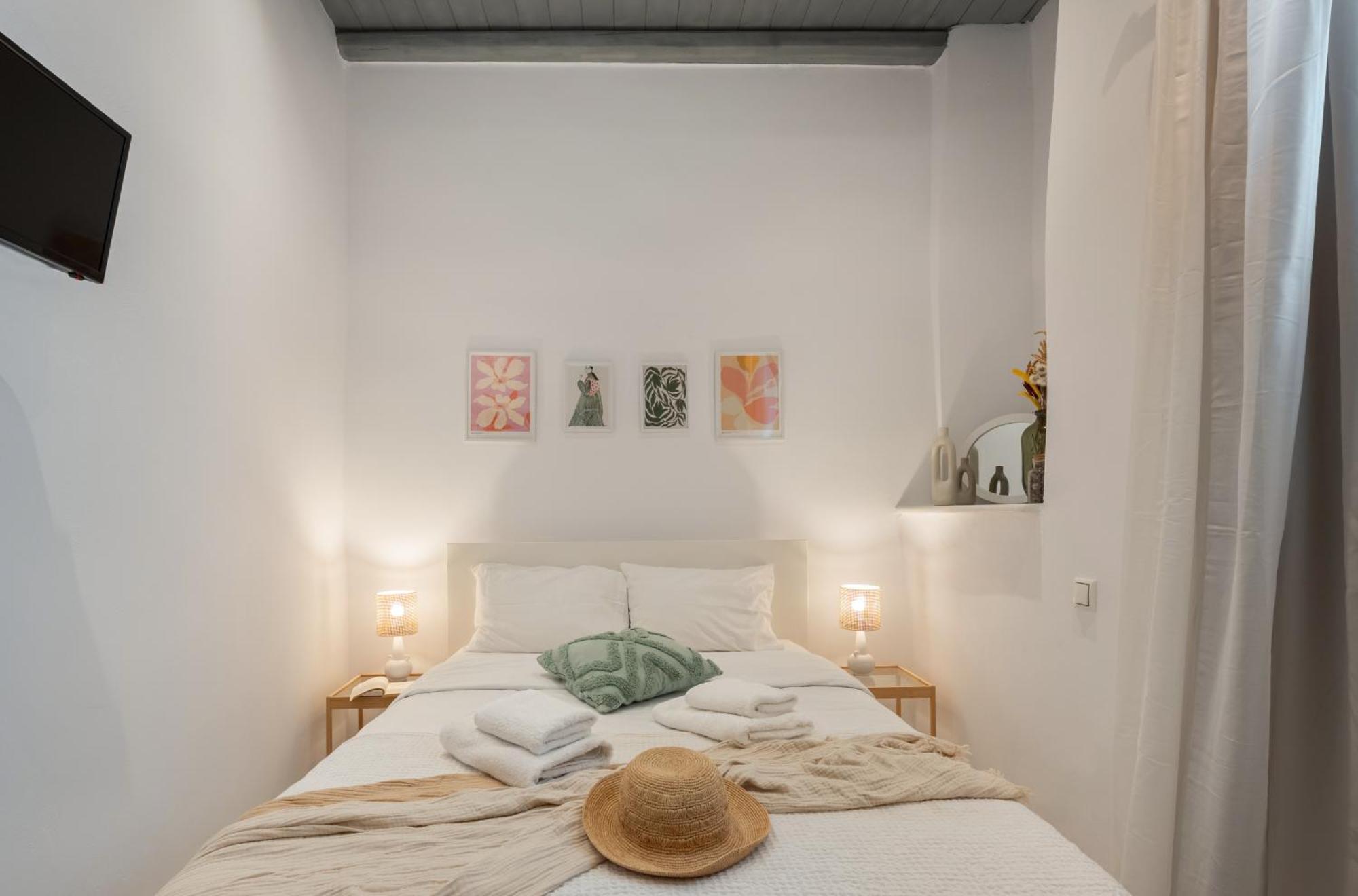Caper-2 Bedroom Traditional Home With Amazing View Naousa  Exterior photo
